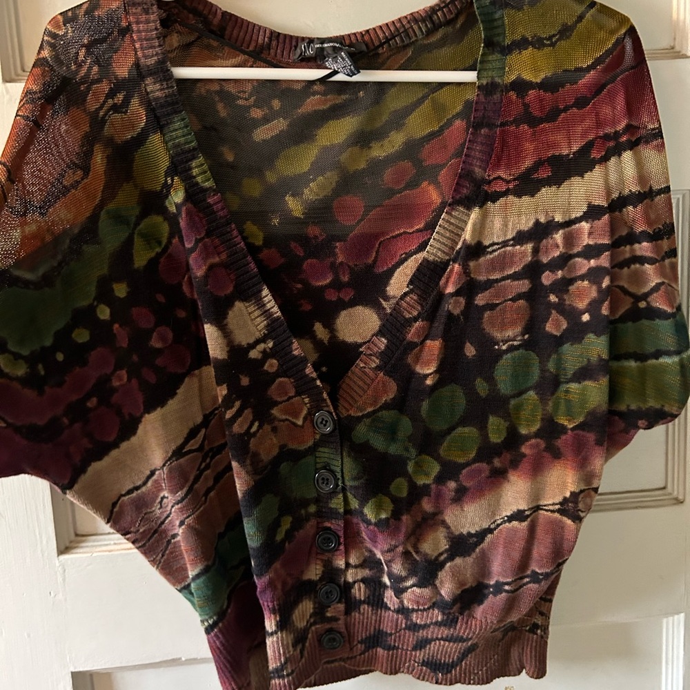 Custom dyed crop shirt